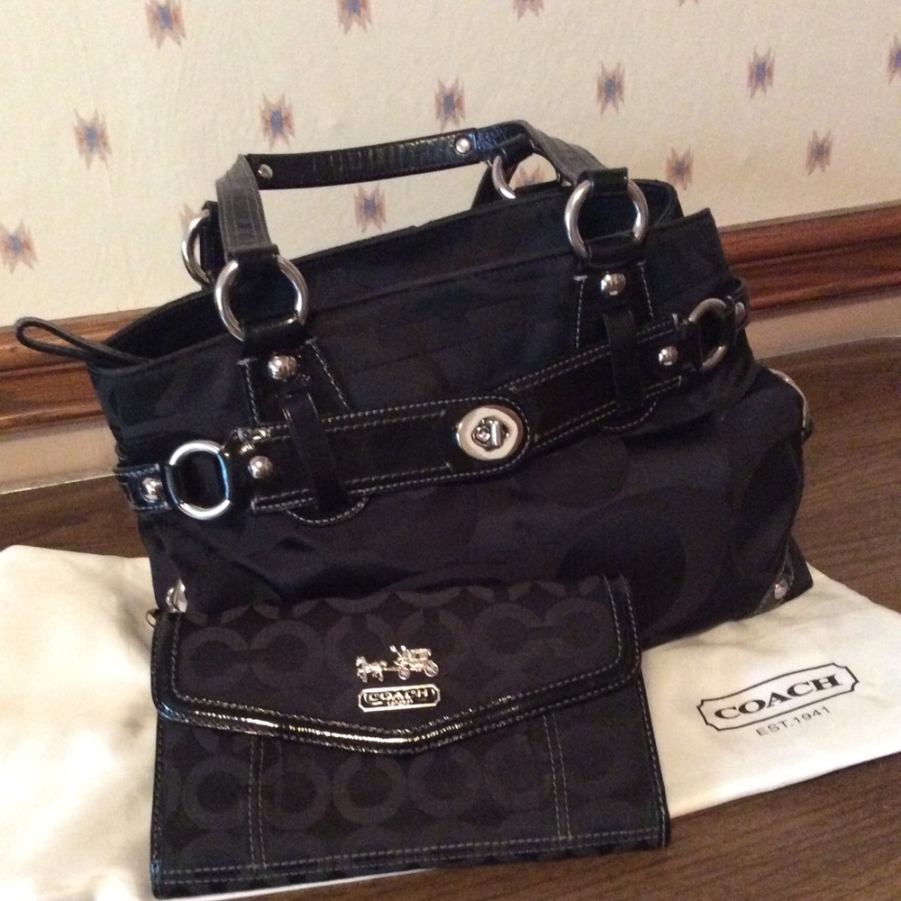 Coach purse